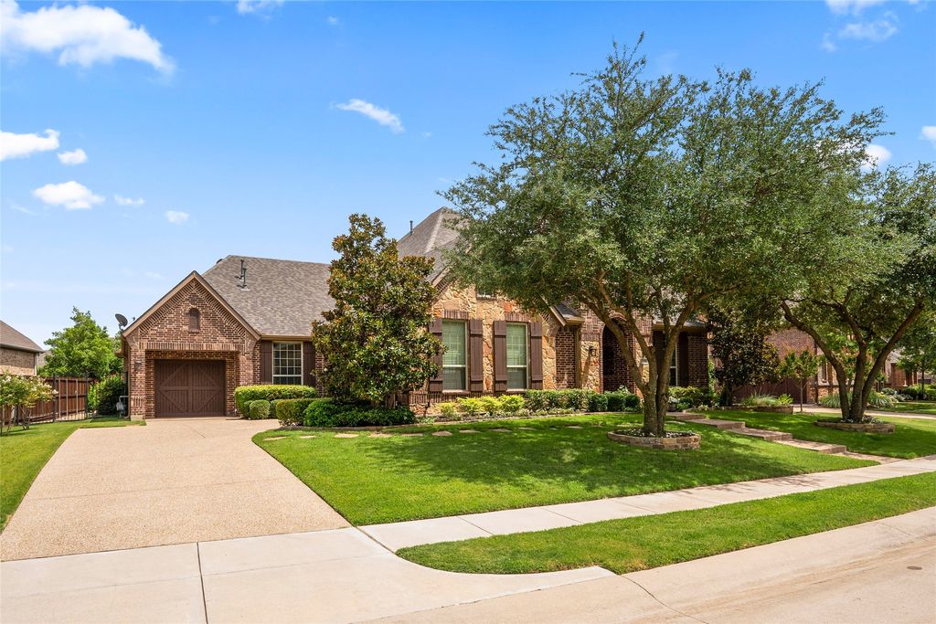 2208 Alisa Lane, Trophy Club, TX 76262