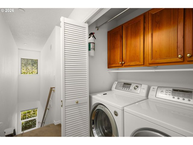 30330 Sw REBEKAH St 3, Wilsonville, OR 97070