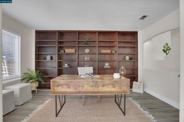 716 Joshua St, Oakley, CA 94561