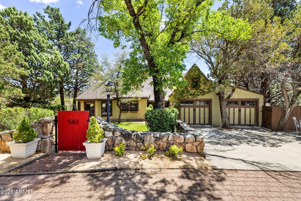 543 S HASSAYAMPA Drive, Prescott, AZ 86303