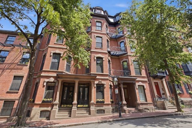 26 Hancock St 3, Boston, MA 02114