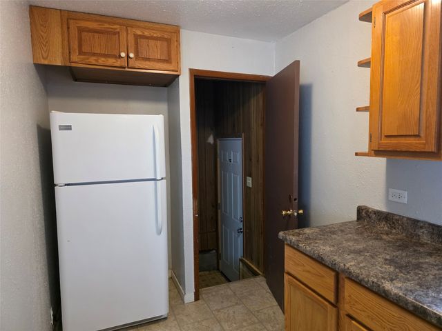 1715 E 12th Street, Des Moines, IA 50316