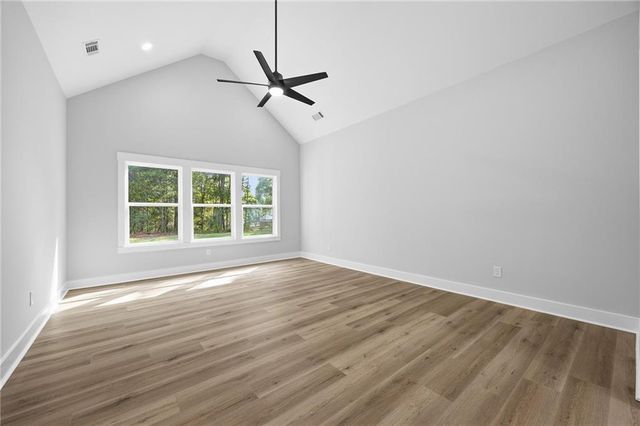546 Harbour Shores, Jackson, GA 30233