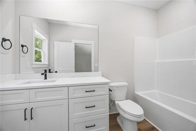546 Harbour Shores, Jackson, GA 30233