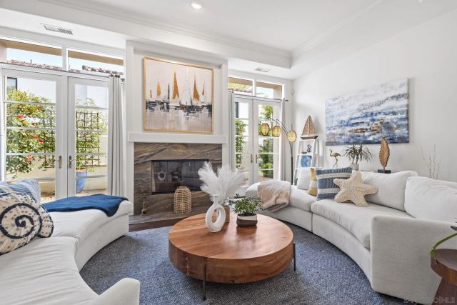 7180 Aviara Drive, Carlsbad, CA 92011