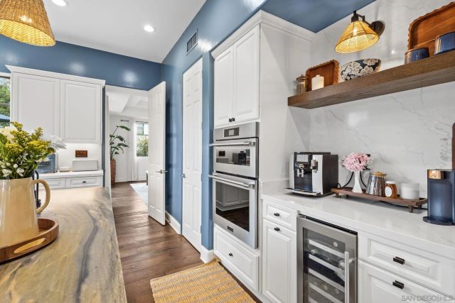 7180 Aviara Drive, Carlsbad, CA 92011