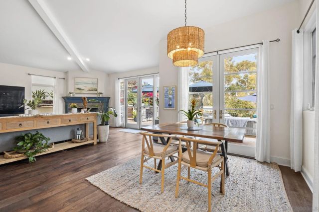 7180 Aviara Drive, Carlsbad, CA 92011
