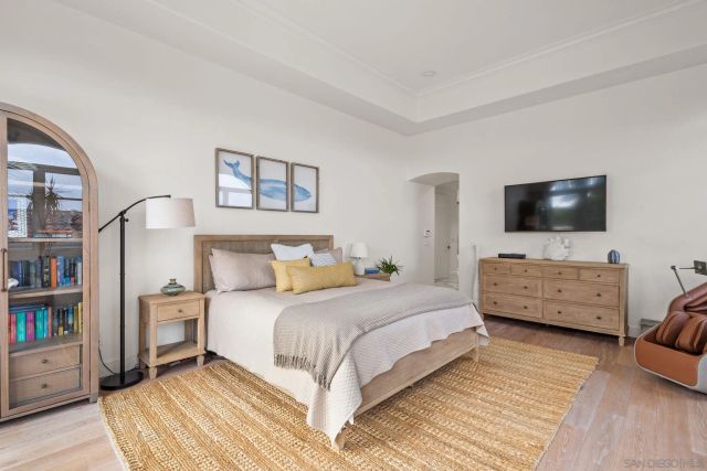 7180 Aviara Drive, Carlsbad, CA 92011