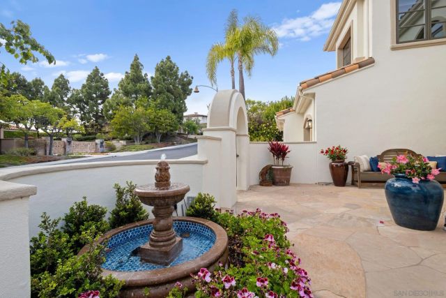 7180 Aviara Drive, Carlsbad, CA 92011