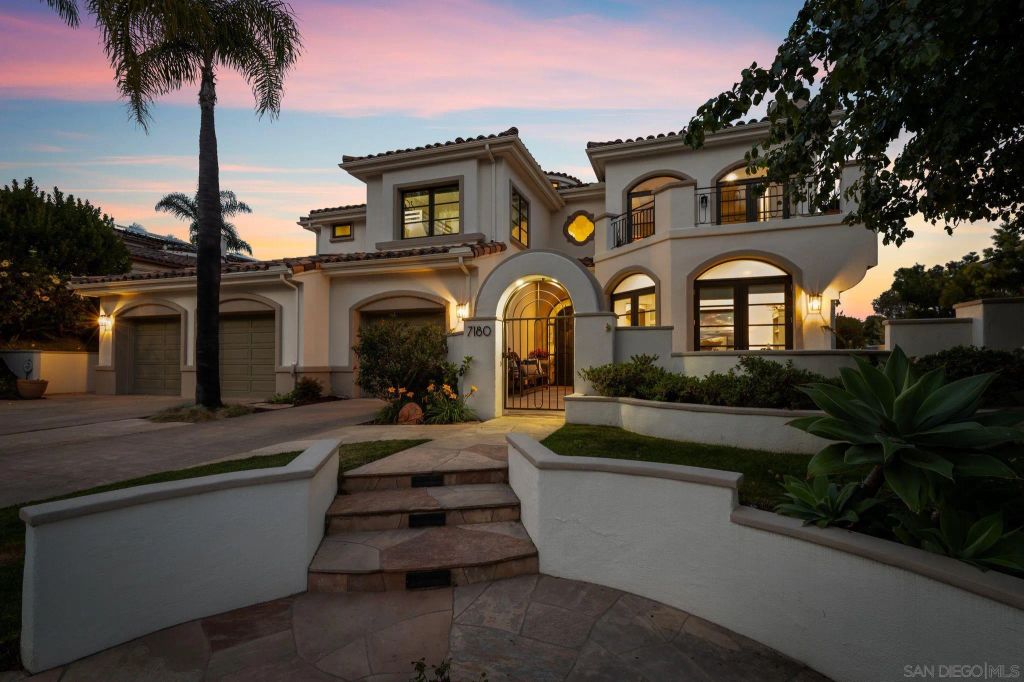 7180 Aviara Drive, Carlsbad, CA 92011