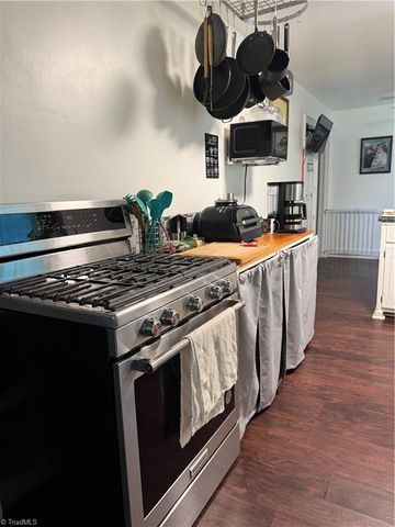 232 5th Street, Lexington, NC 27292