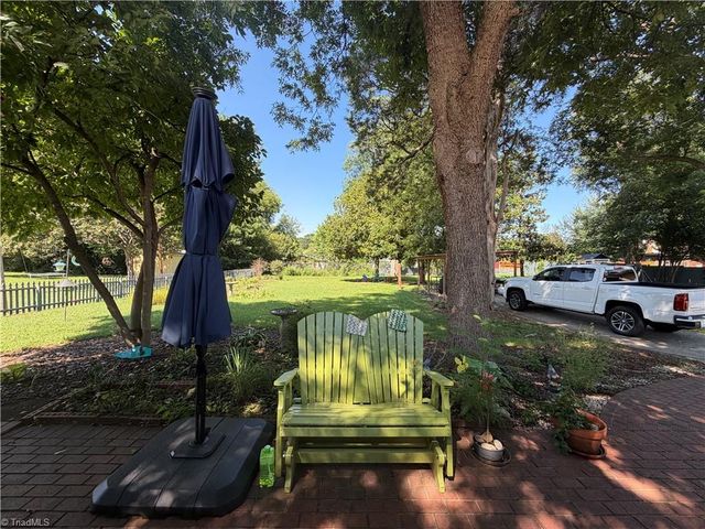 232 5th Street, Lexington, NC 27292