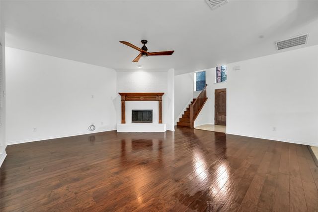 3305 Silver Springs Way, Rowlett, TX 75089