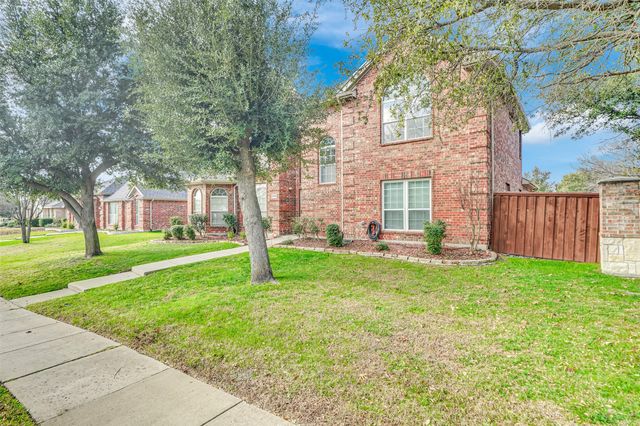 3305 Silver Springs Way, Rowlett, TX 75089