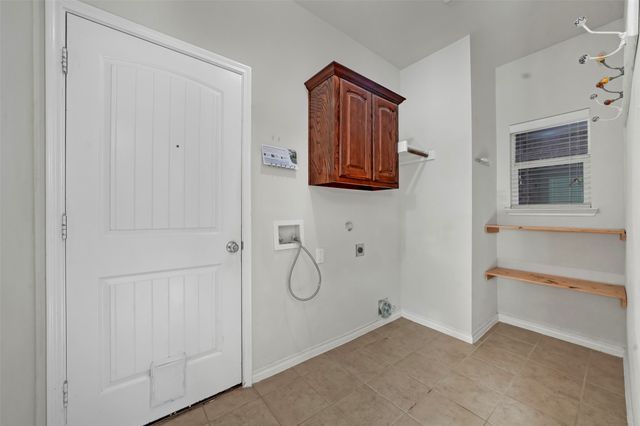 3305 Silver Springs Way, Rowlett, TX 75089