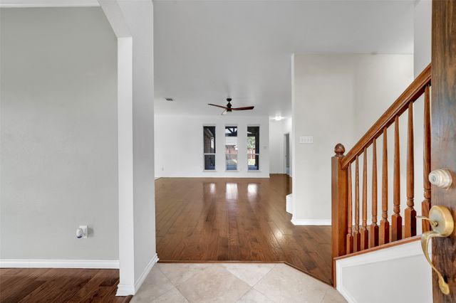 3305 Silver Springs Way, Rowlett, TX 75089