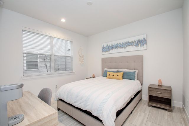 2717 Eado Grove Lane, Houston, TX 77003