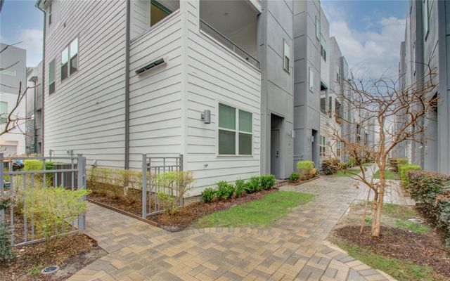 2717 Eado Grove Lane, Houston, TX 77003