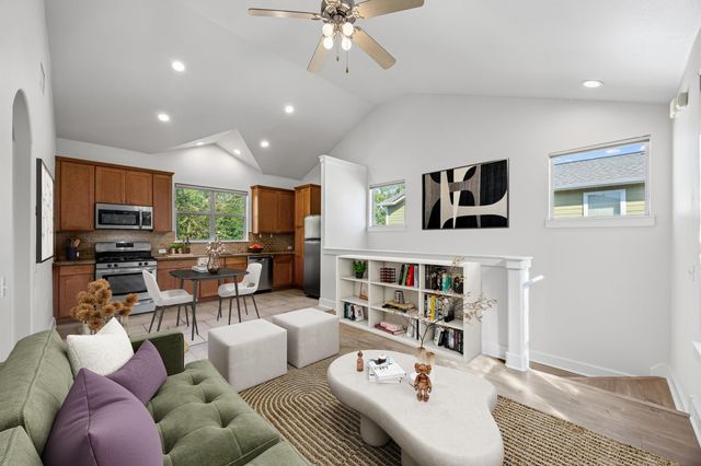 1601 Miriam Ave 315, Austin, TX 78702