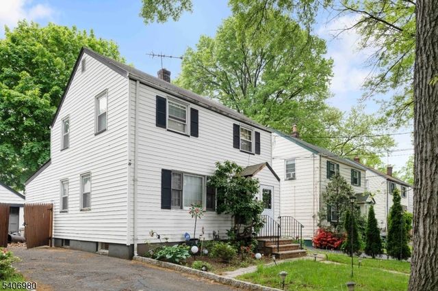 420 Hollywood Ave, Hillside Twp., NJ 07205