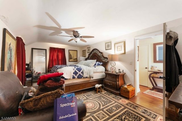 420 Hollywood Ave, Hillside Twp., NJ 07205