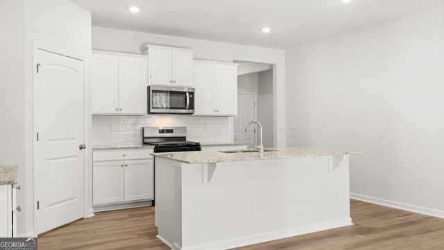 6067 Muirfield Point, Union City, GA 30213