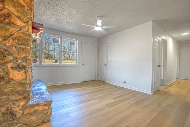 1165 ERMON RD, Bolivar, TN 38008