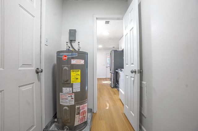 1165 ERMON RD, Bolivar, TN 38008