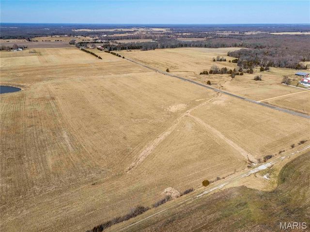 89 State Hwy K, Rhineland, MO 65069