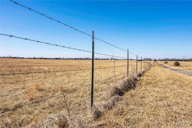 89 State Hwy K, Rhineland, MO 65069