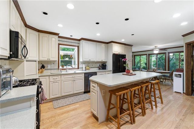 3609 Hermitage Drive, Berkeley Lake, GA 30096
