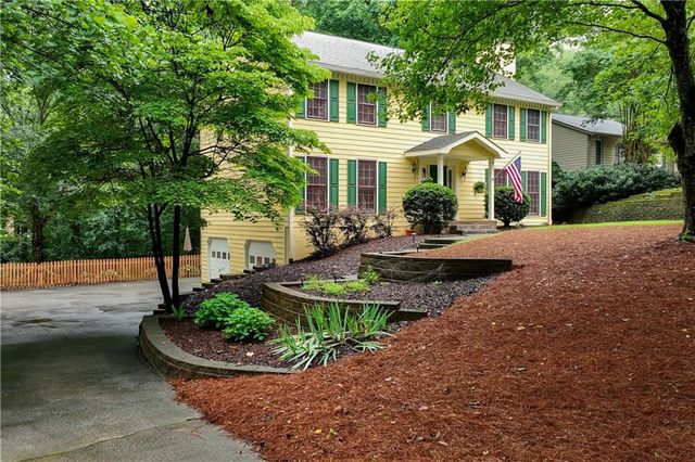 3609 Hermitage Drive, Berkeley Lake, GA 30096