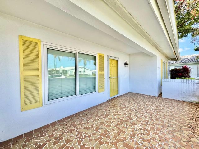 3490 MAINLANDS BOULEVARD S, Pinellas Park, FL 33782