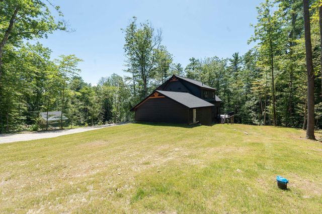2 Jordan Way, Tuftonboro, NH 03816