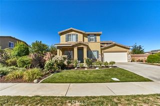 31801 Oakwood Circle, Yucaipa, CA 92399