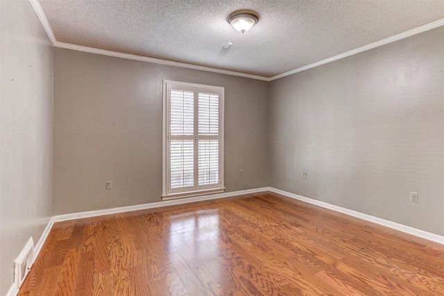 8306 BEEKMAN PL, Germantown, TN 38139