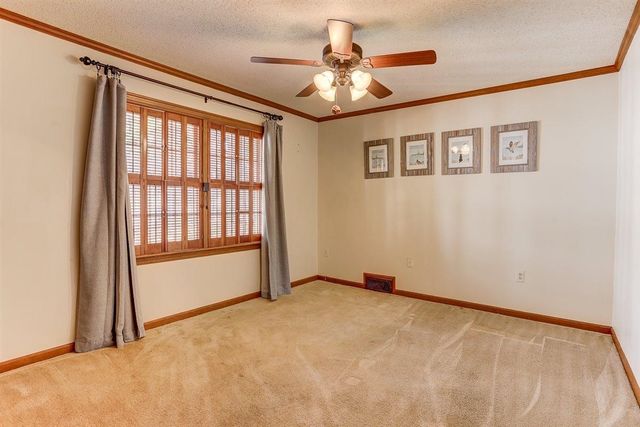 8306 BEEKMAN PL, Germantown, TN 38139