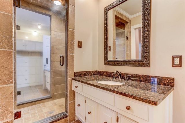 8306 BEEKMAN PL, Germantown, TN 38139