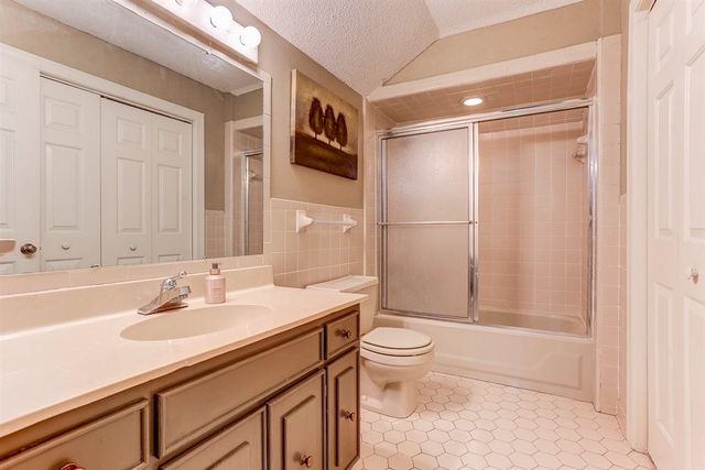 8306 BEEKMAN PL, Germantown, TN 38139