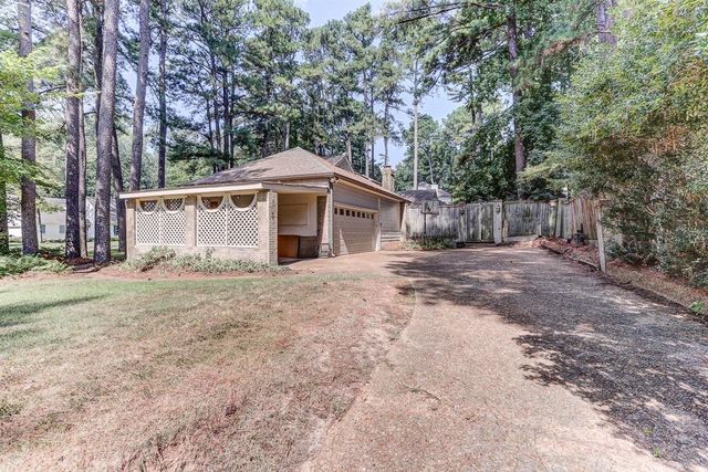 8306 BEEKMAN PL, Germantown, TN 38139