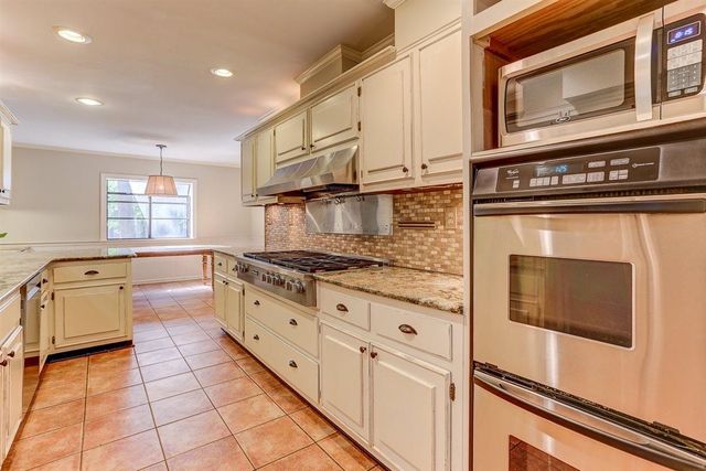 8306 BEEKMAN PL, Germantown, TN 38139