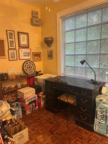 1209 Aguila Avenue, Coral Gables, FL 33134