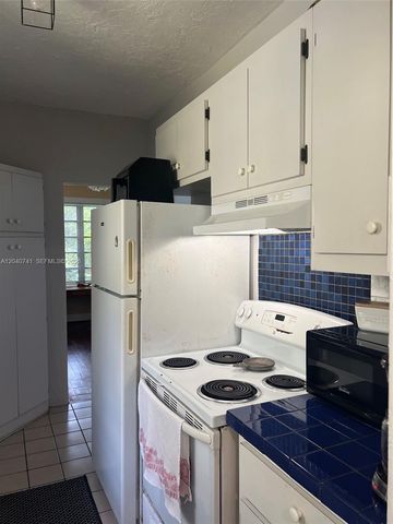 1209 Aguila Avenue, Coral Gables, FL 33134