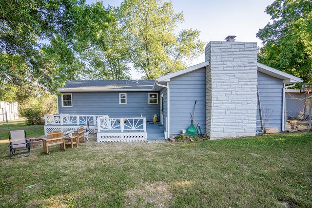 951 County Road 5740, Willow Springs, MO 65793