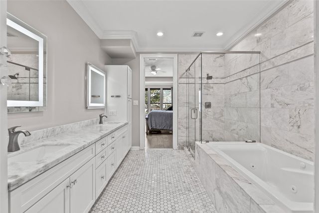 1511 Waterside Drive, League City, TX 77573