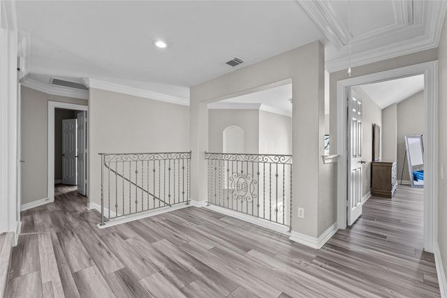 1511 Waterside Drive, League City, TX 77573