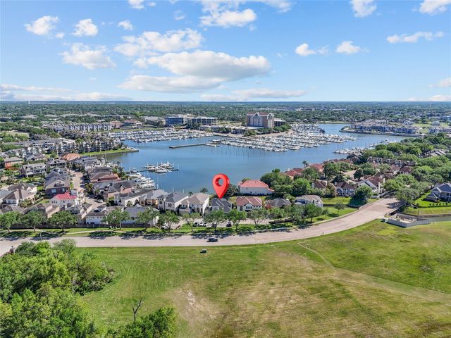1511 Waterside Drive, League City, TX 77573