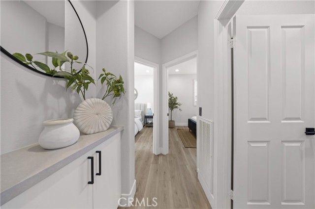 328 Flyers Ln, Tustin, CA 92782