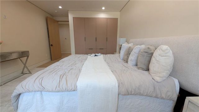 4528 Matilija Avenue, Sherman Oaks, CA 91423