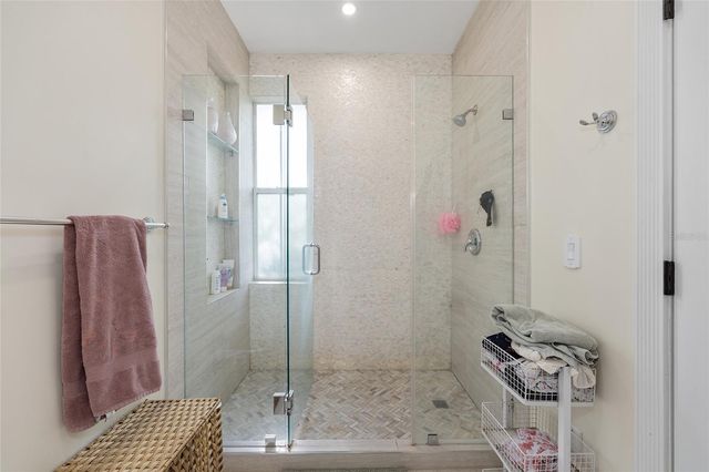 621 SW 10TH STREET 201, Gainesville, FL 32601